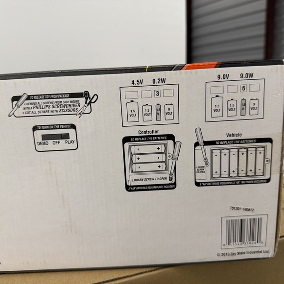 NIB Monster Crushasaurus RC Roadrippers 360 Spins RC Or push Buttons Motorized - Picture 11 of 11